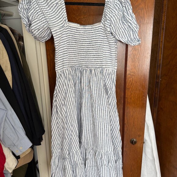 Abercrombie Linen-Blend blue striped sundress - Picture 3 of 4